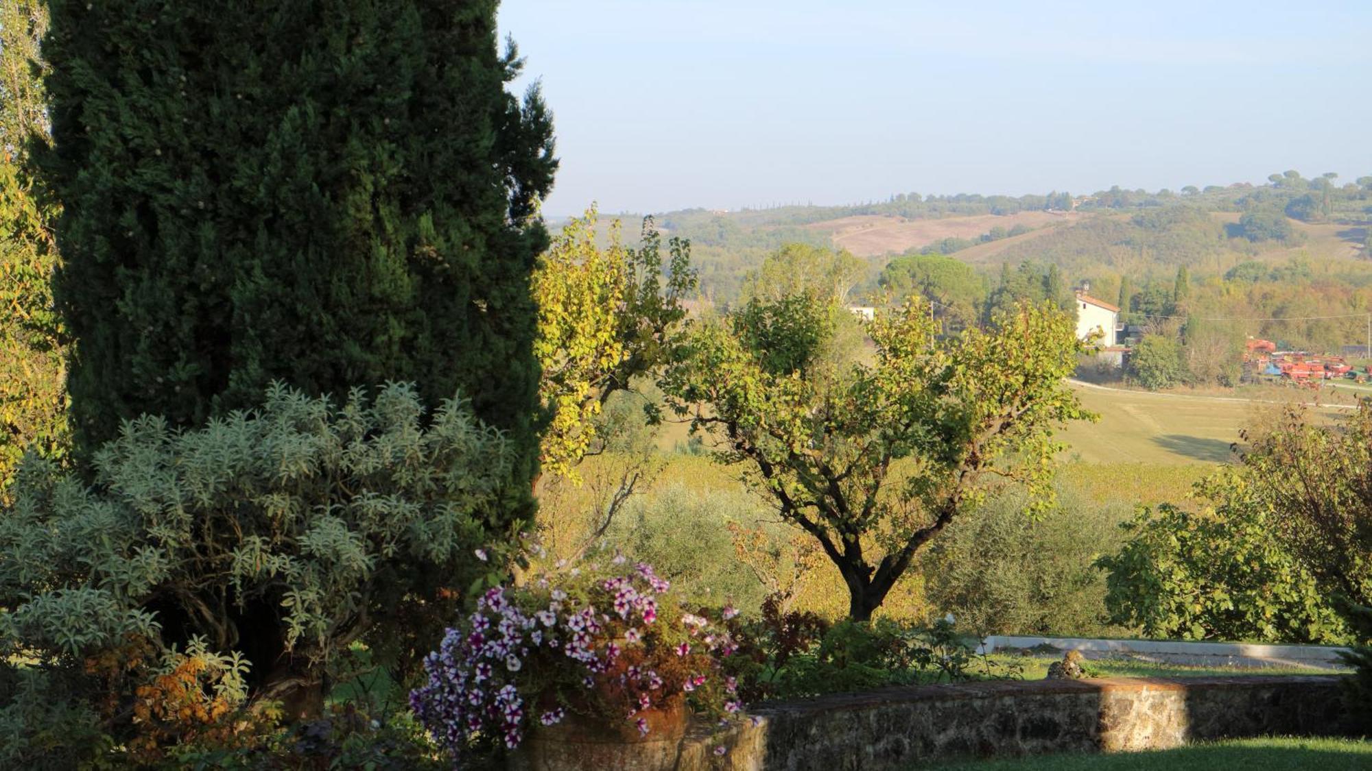 Agriturismo La Sovana Сартеано Экстерьер фото