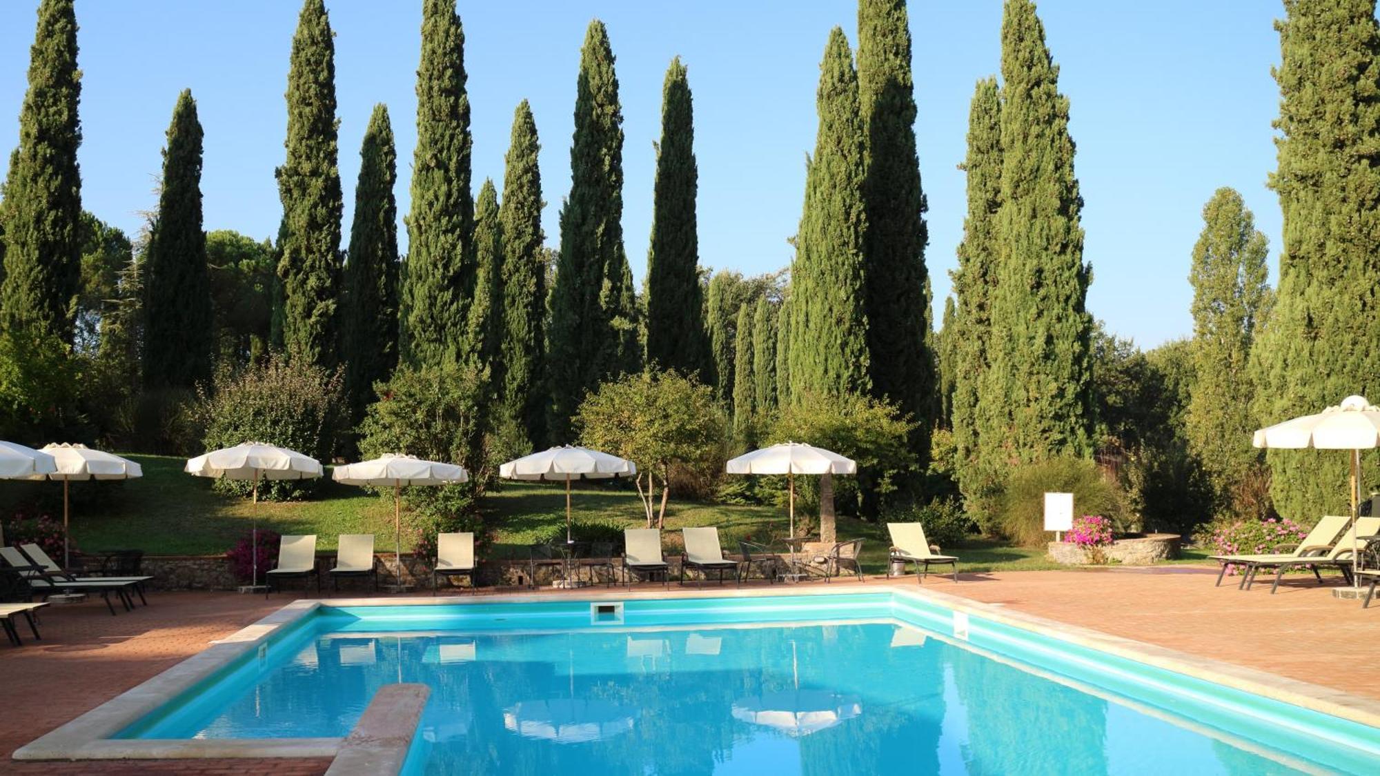 Agriturismo La Sovana Сартеано Экстерьер фото