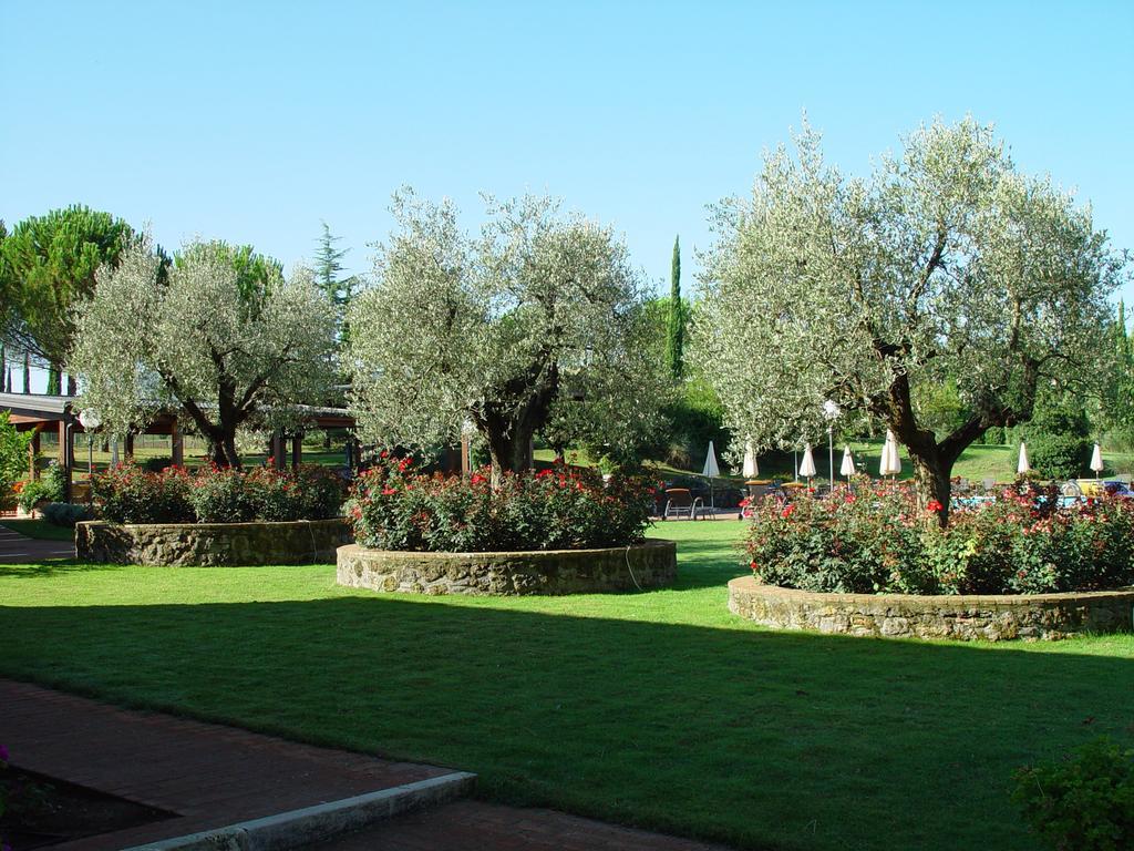 Agriturismo La Sovana Сартеано Экстерьер фото