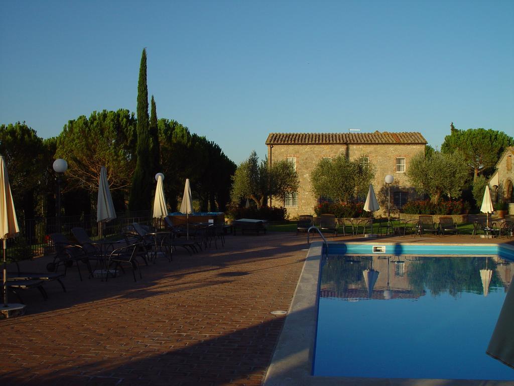 Agriturismo La Sovana Сартеано Экстерьер фото