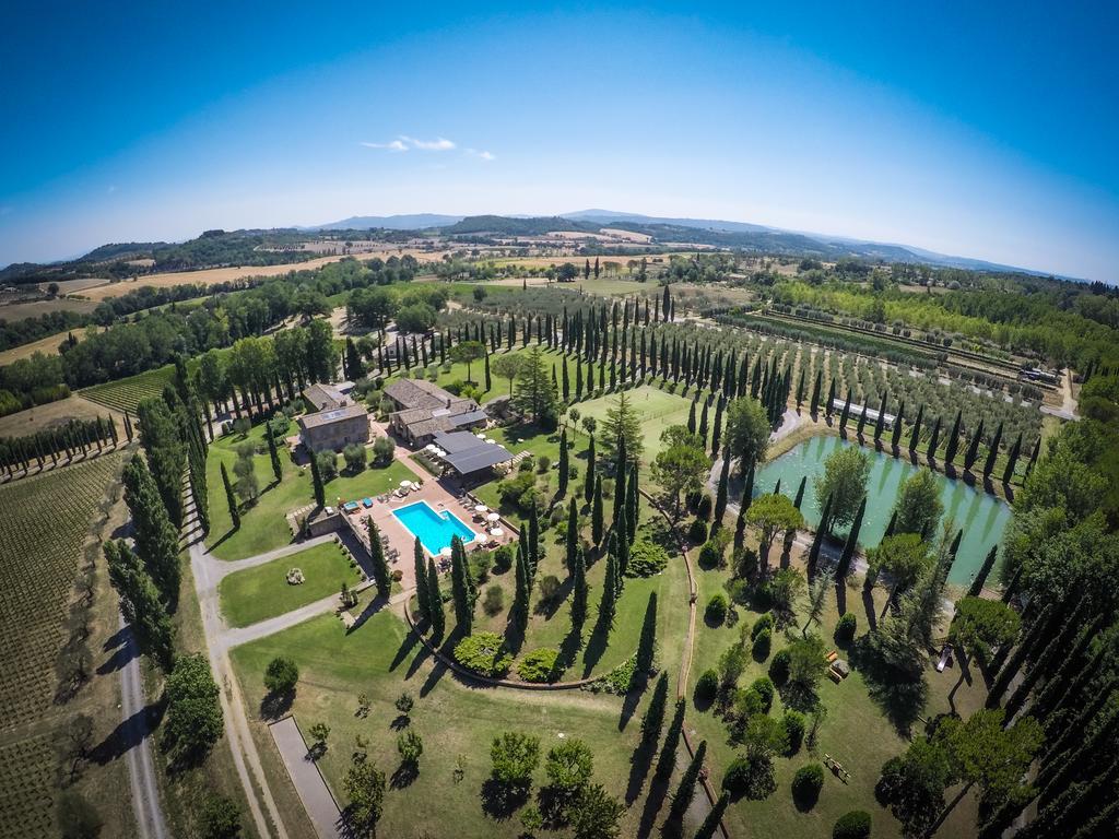 Agriturismo La Sovana Сартеано Экстерьер фото
